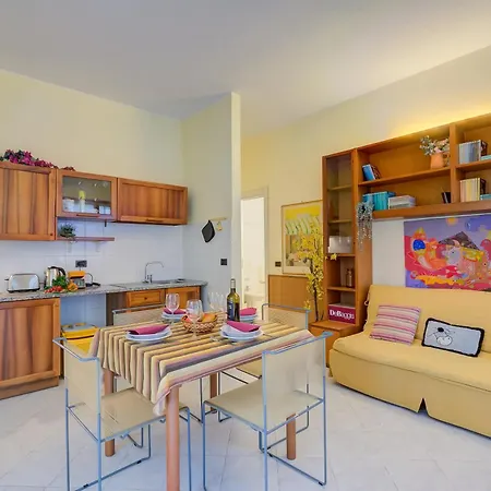 Rosmarino - Happy Apartman *